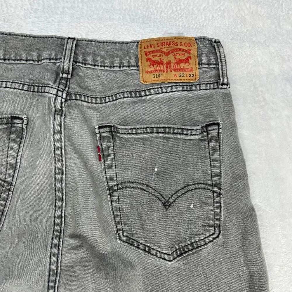 Levi's 514 Straight Jeans Men's Gray Denim Pockets Classic Zip Fly‎ - 30X30